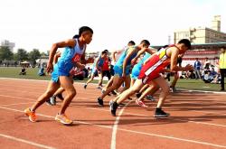 1xbet体育网页版-艾里木选手奋勇争先，实现突破