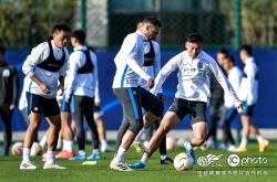 1xbet体育官网app-包含富力主场战胜富德，重回保级赛道的词条