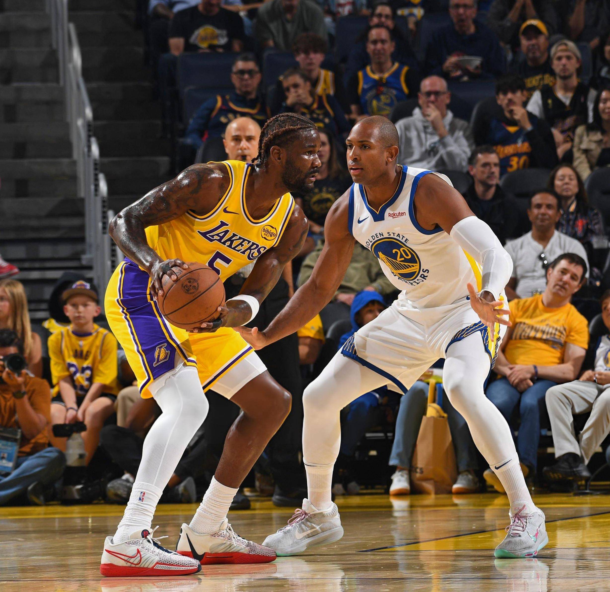 勇士再胜湖人重返榜首 勇士再胜湖人重返榜首