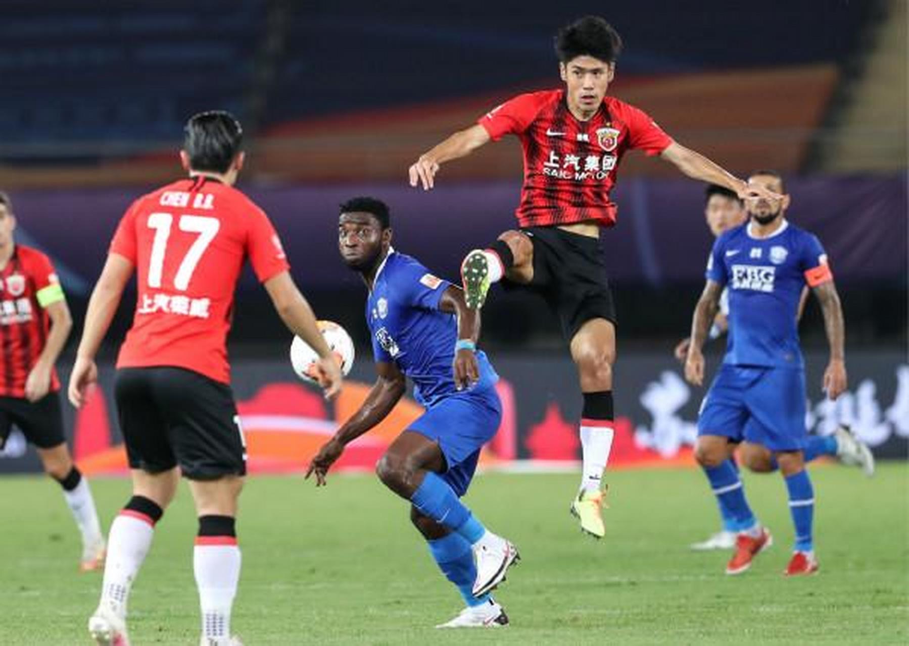 永昌主场战胜上港收获关键分数的简单介绍