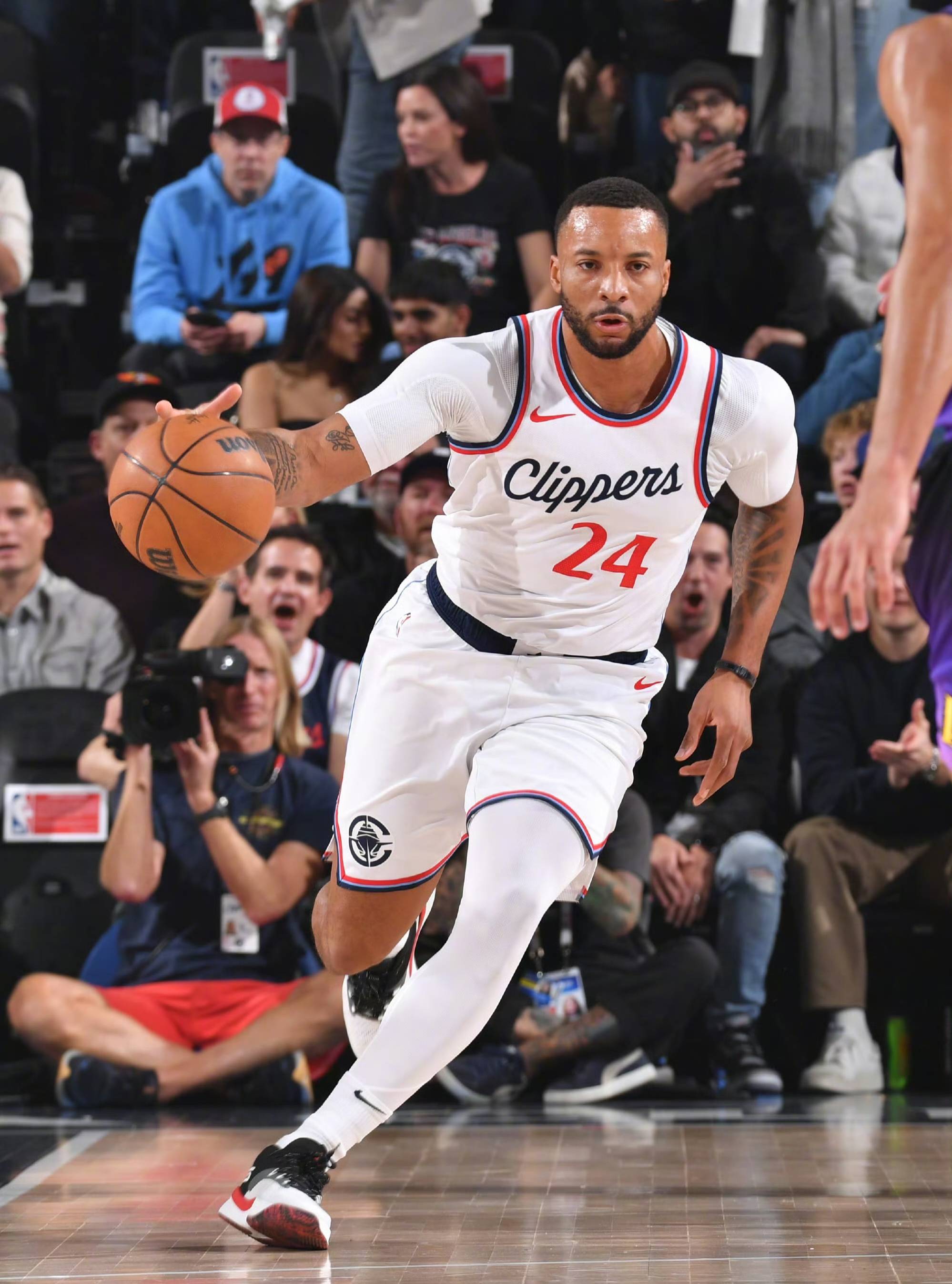 包含快船吊打灰熊，迎来赛季第三连胜的词条