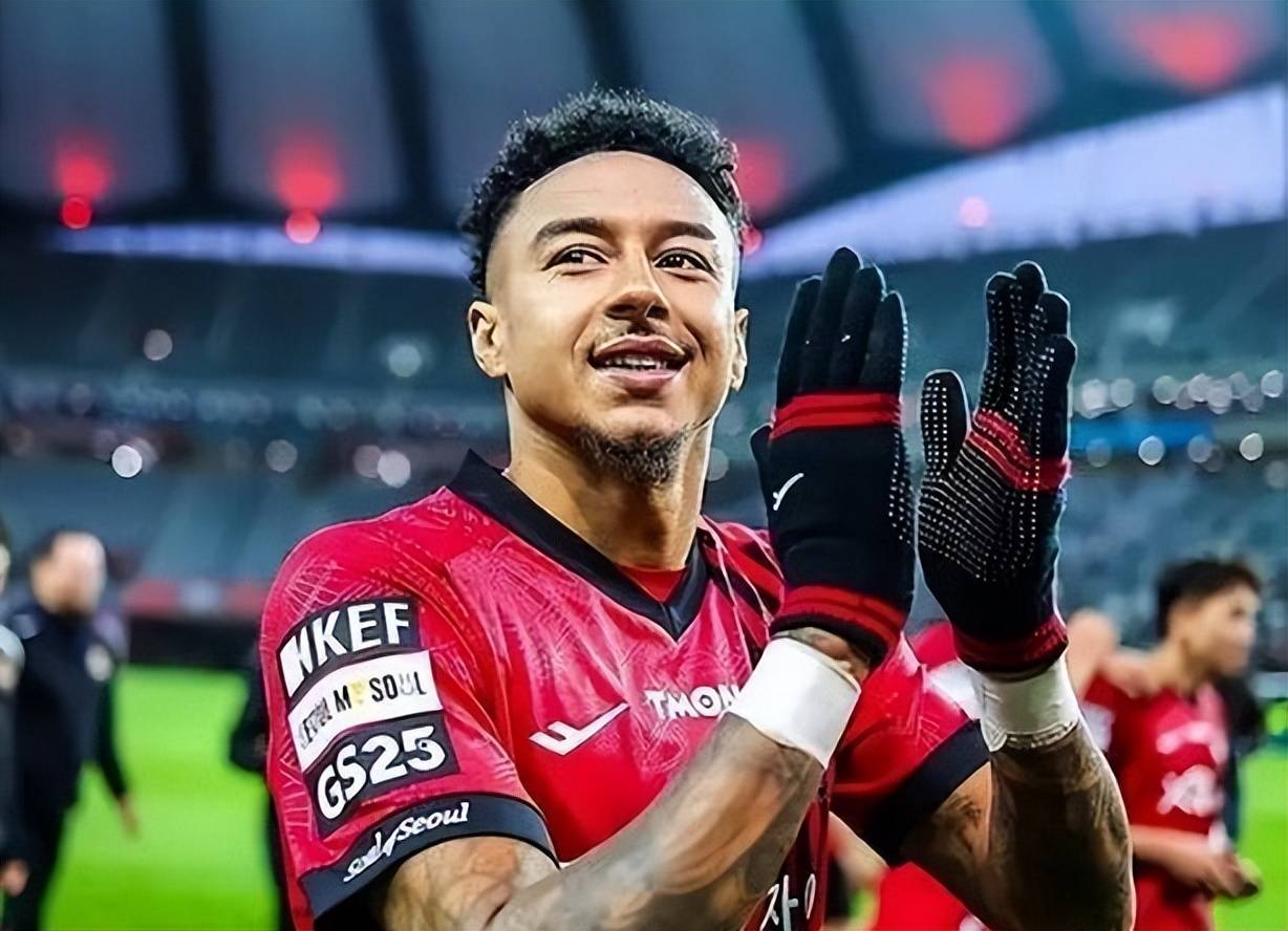 曼联主场大胜，雄踞亚冠小组榜首