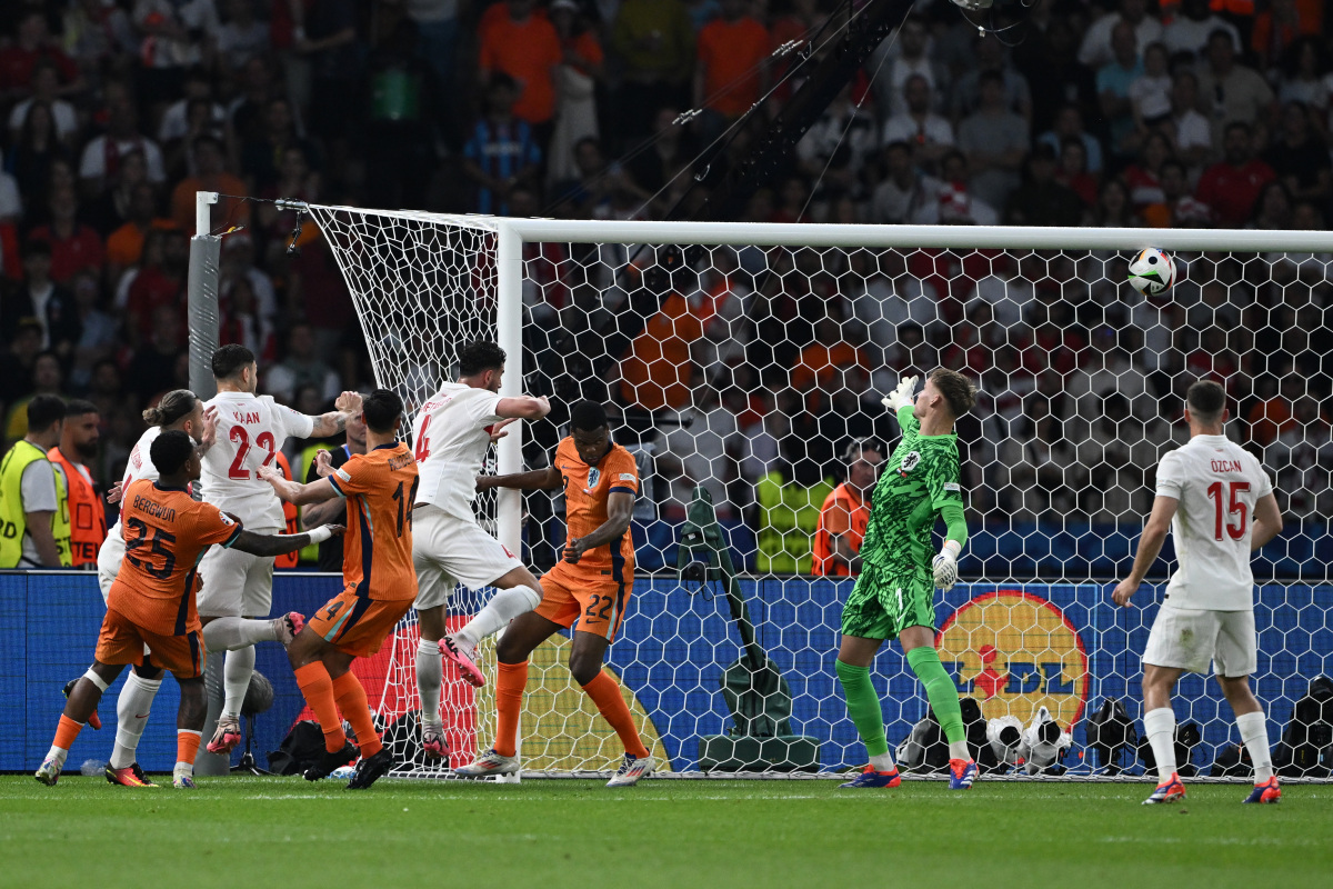 欧洲杯资格赛惊险战绩，引发关注