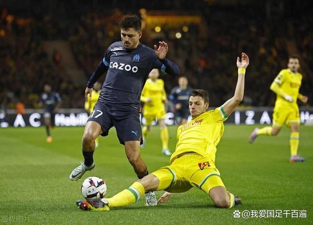 里昂客场胜亚眠，全取三分领跑积分榜的简单介绍